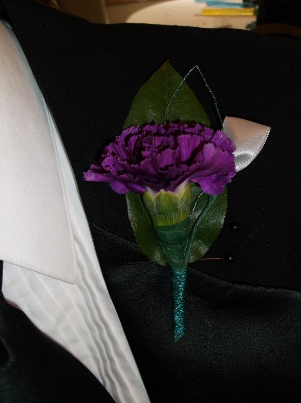 mini carnation with ribbon